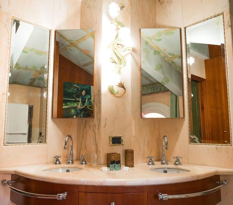 Apartmán Carbonesi Luxury - Centro Storico Boloňa Exteriér fotografie